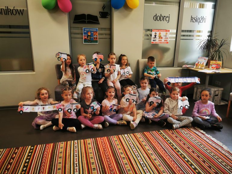 Puchatki z wizytą w bibliotece