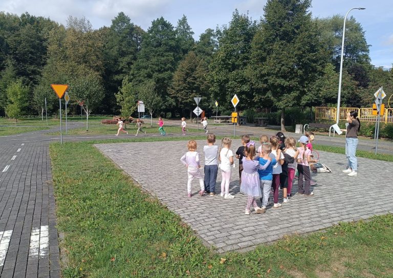 ,,Tygryski” w Miasteczku Ruchu Drogowego